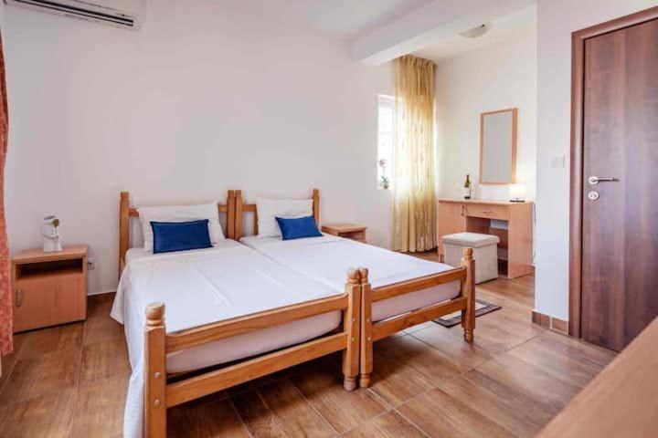 Apartmani Franeta Budva Bagian luar foto