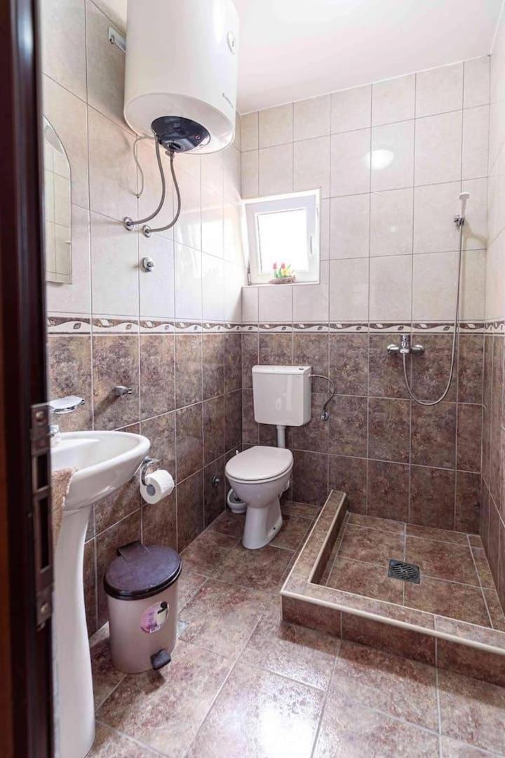 Apartmani Franeta Budva Bagian luar foto