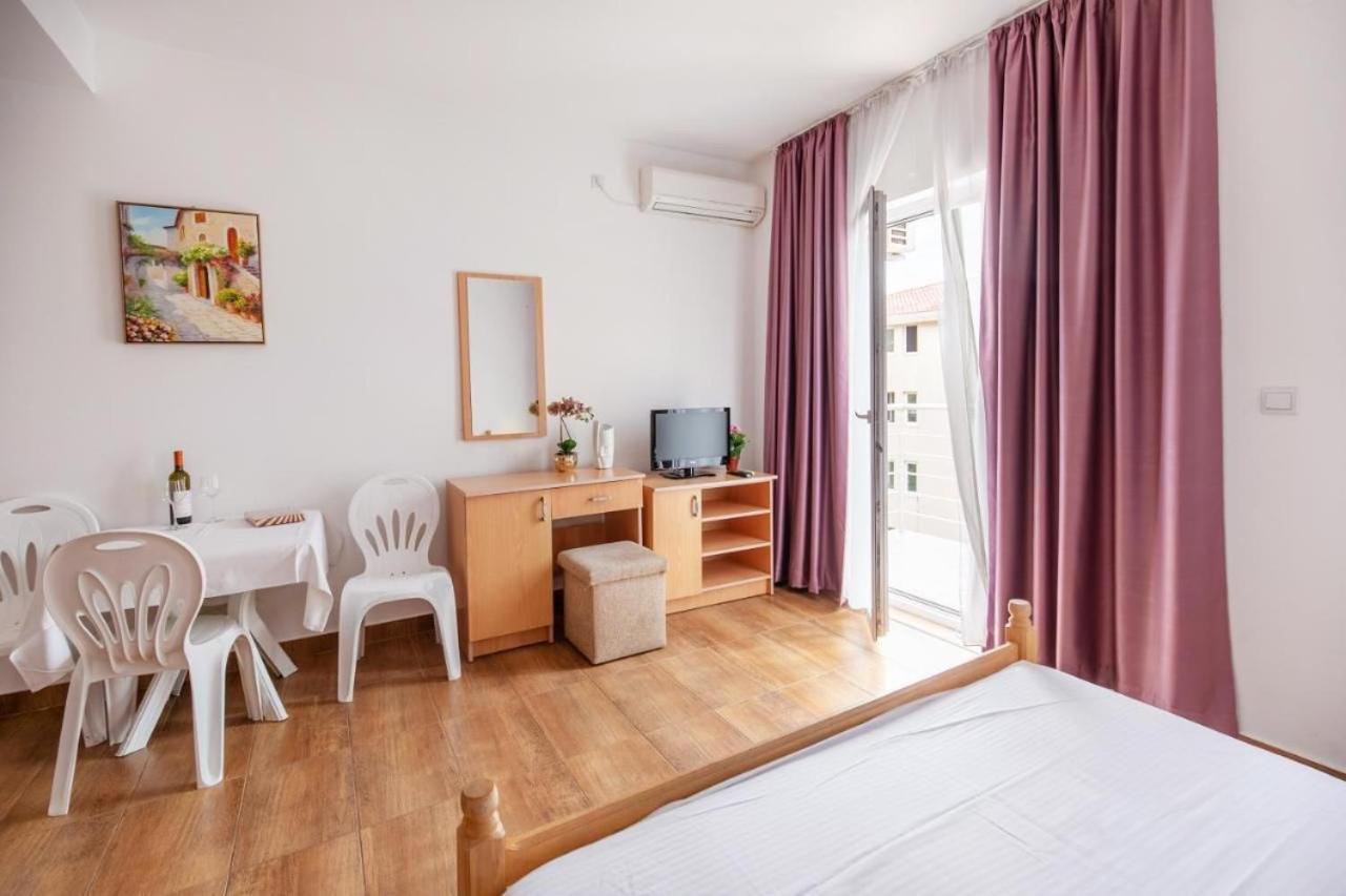 Apartmani Franeta Budva Bagian luar foto