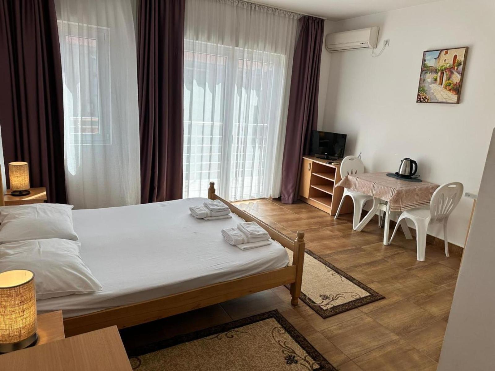 Apartmani Franeta Budva Bagian luar foto