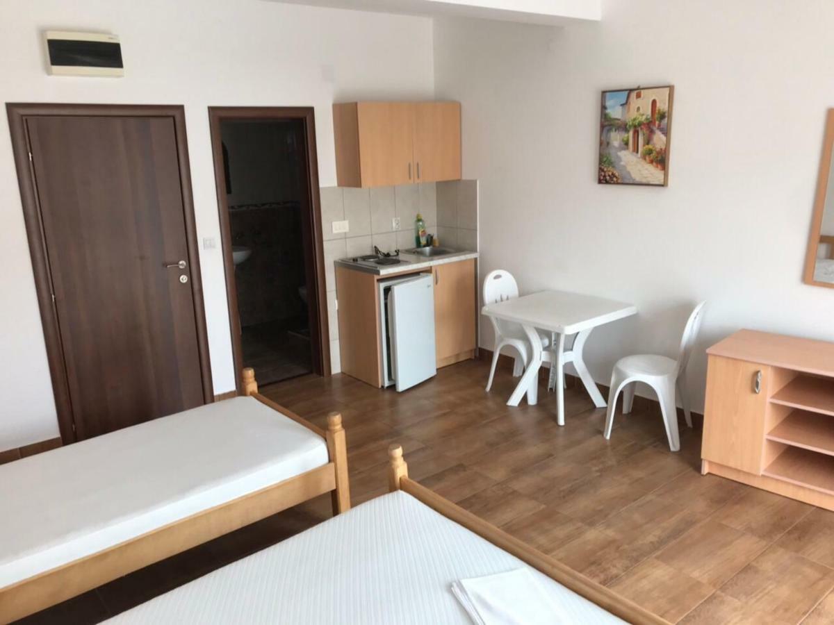 Apartmani Franeta Budva Bagian luar foto